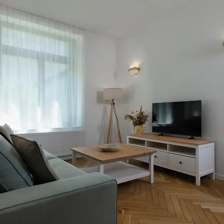 80m2 Centre Lägenhet *